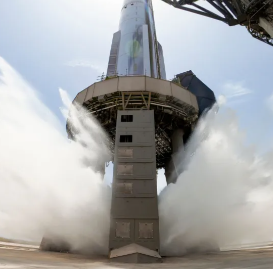 SpaceX və xAI Birləşdi: 1.25 Trilyon Dollarlıq Yeni Texnologiya Nəhəngi